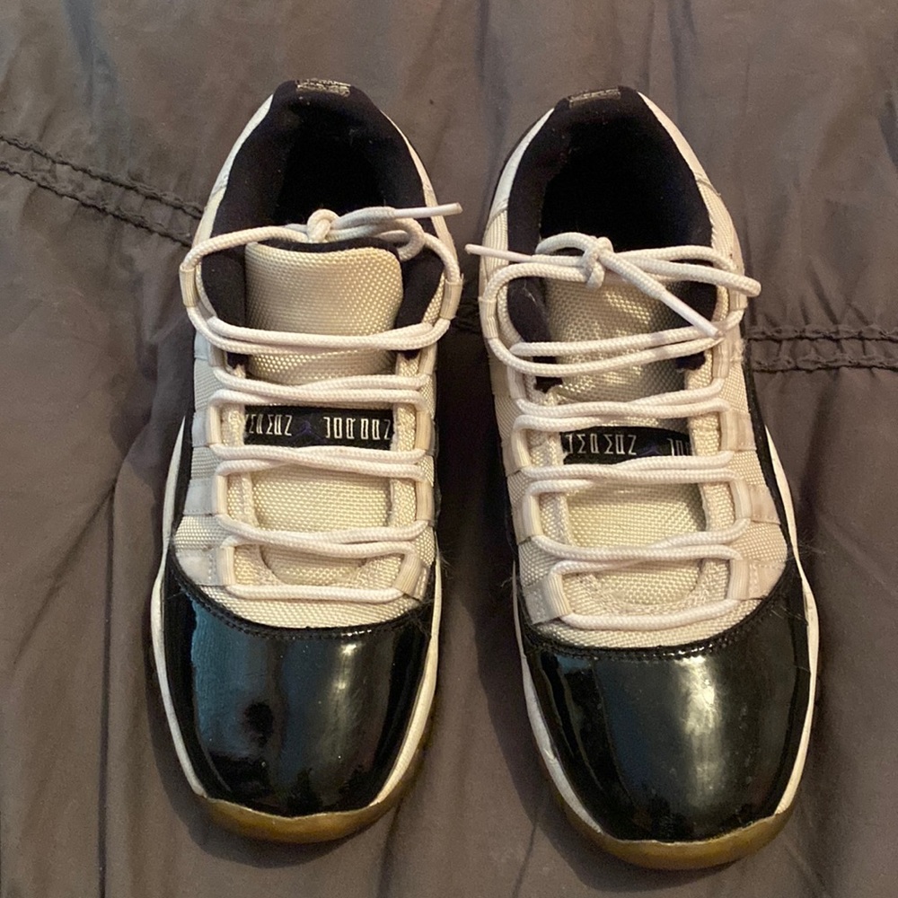 Jordan 11 lows